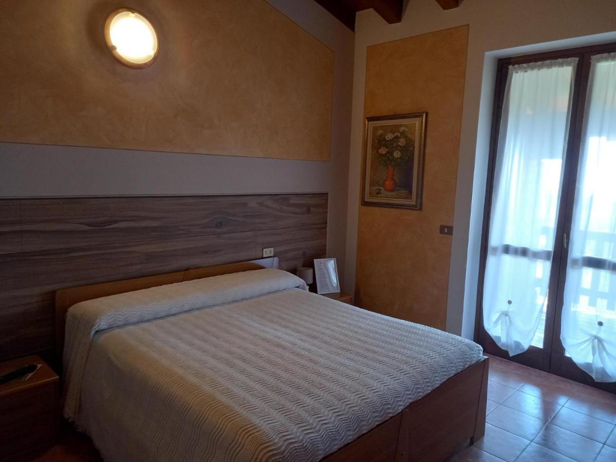 Serle Agriturismo Dell'Altopiano מראה חיצוני תמונה