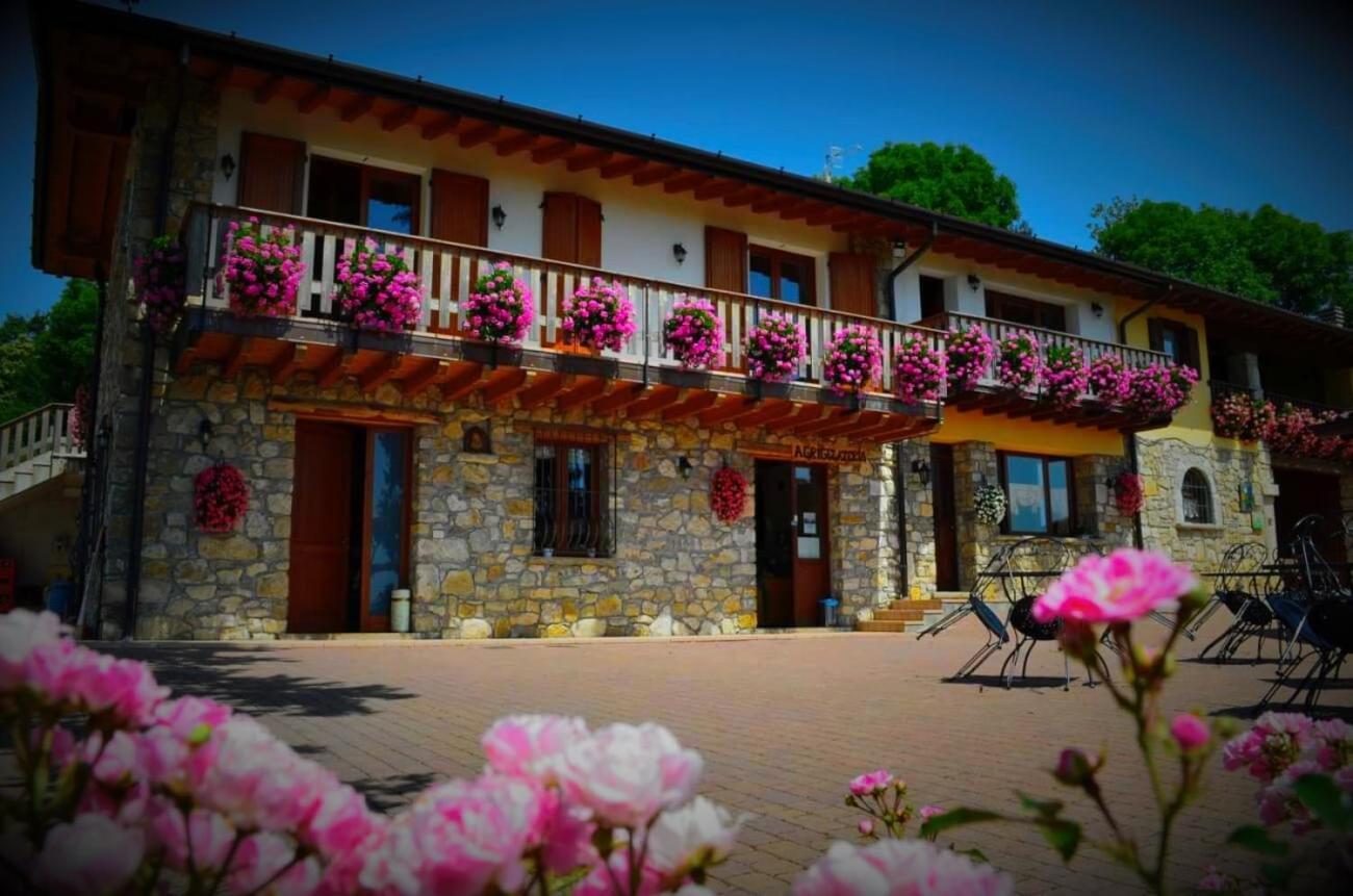 Serle Agriturismo Dell'Altopiano מראה חיצוני תמונה