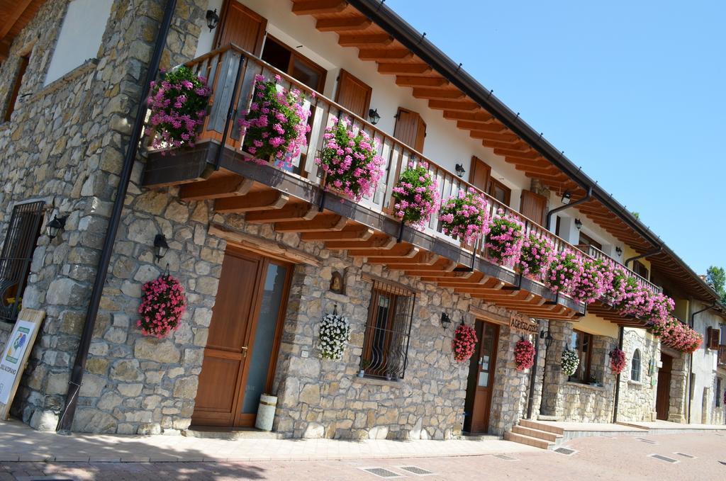 Serle Agriturismo Dell'Altopiano מראה חיצוני תמונה